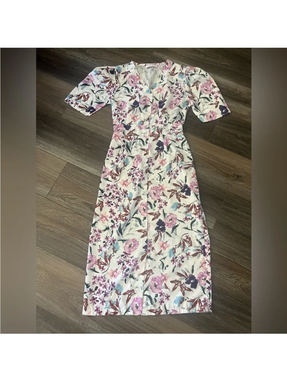 V-Neck Floral Midi Dress in Pink and White